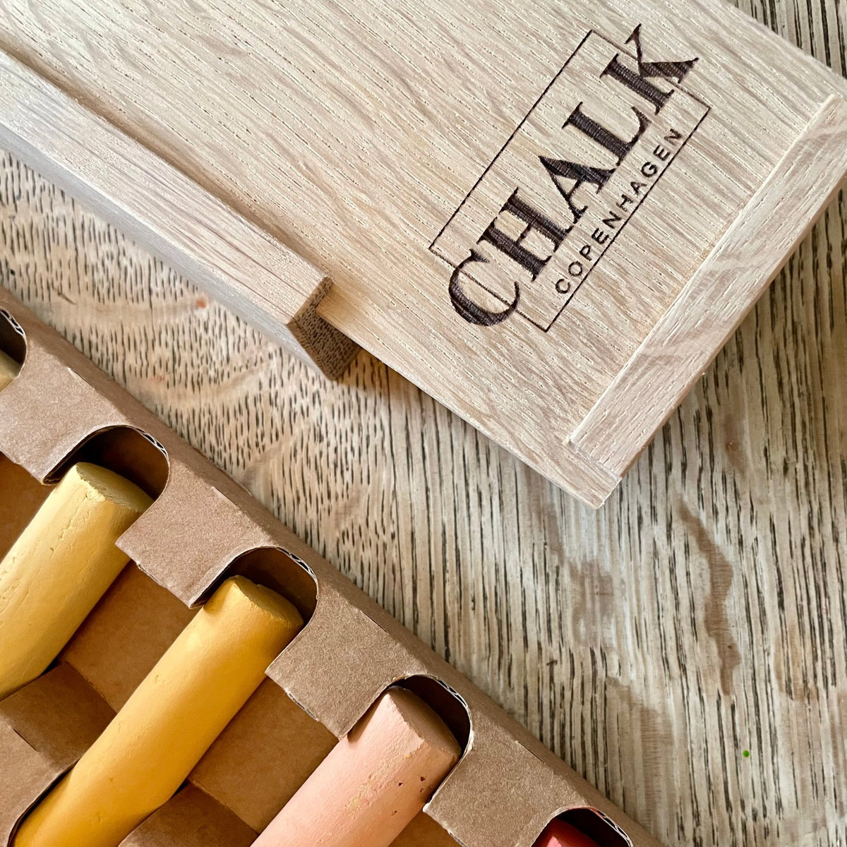 Pastelkridt "A la Dear Atelier" 10 styk fra Chalk Copenhagen - Dear Atelier
