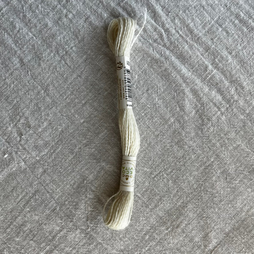 Broderigarn af økologisk uld, råhvid - Dear Atelier